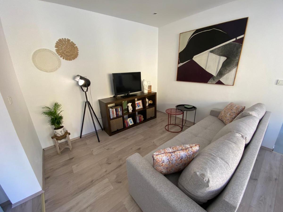 Appartement Apartman Cukar Pula Extérieur photo